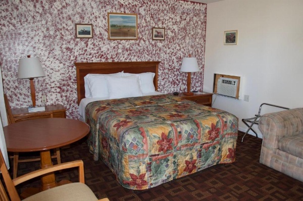 Sara Glen Motel - Saratoga Springs-Glens Falls image 15
